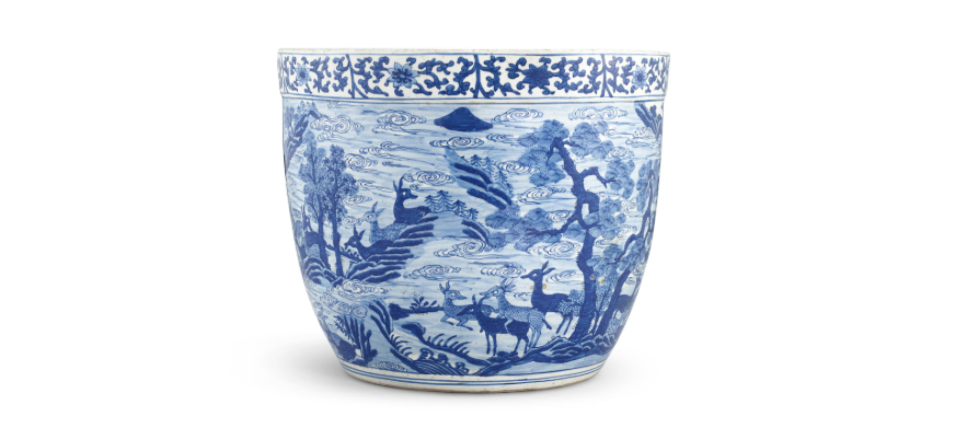 Pesona “Seratus Rusa” dari Dinasti Ming: Vas Biru-Putih Wanli Jadi Rebutan di Sotheby’s Hong Kong