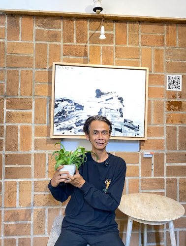 Kurator Rain Soroti Kebebasan Interpretasi di Pameran Tunggal “Alir”