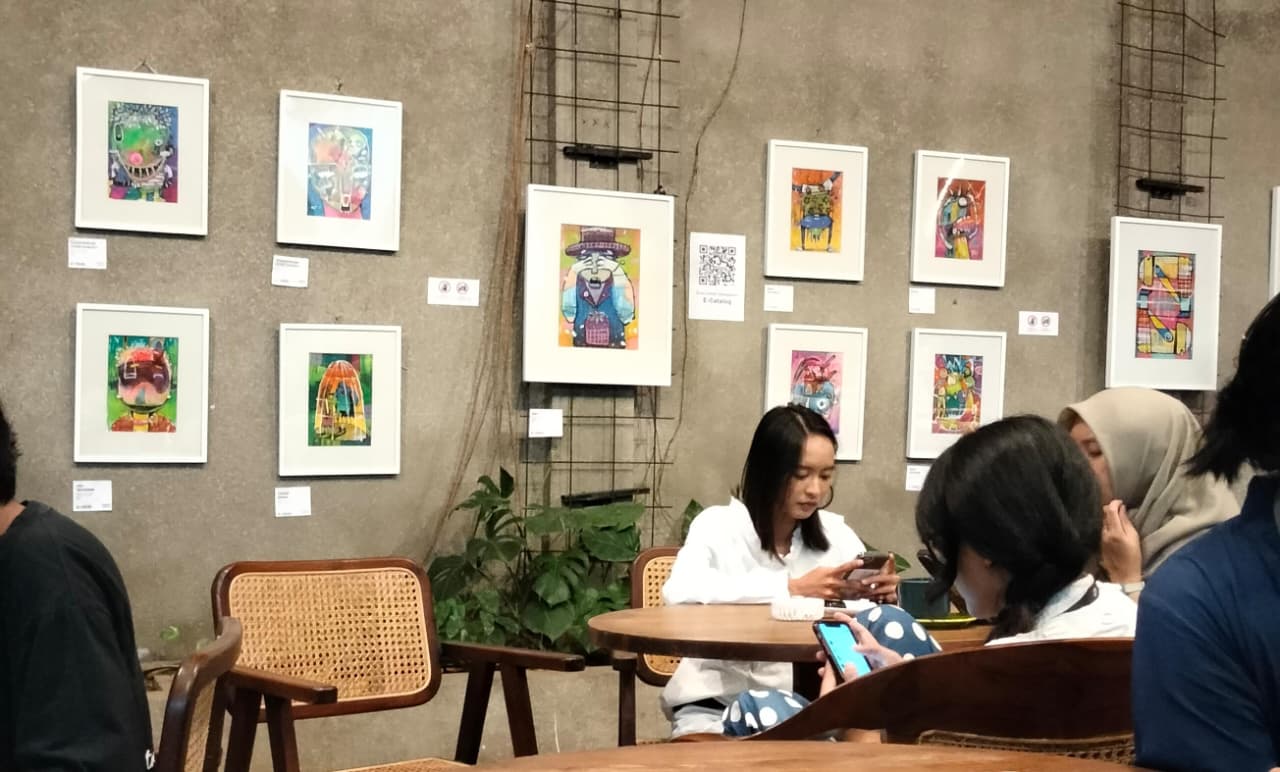Kolaborasi Seni dan Industri: Cara Marifood Membangun Identitas Visual yang Inovatif